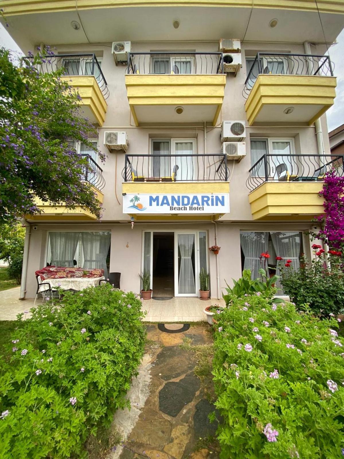 Mandarin Beach Hotel Gumuldur Esterno foto